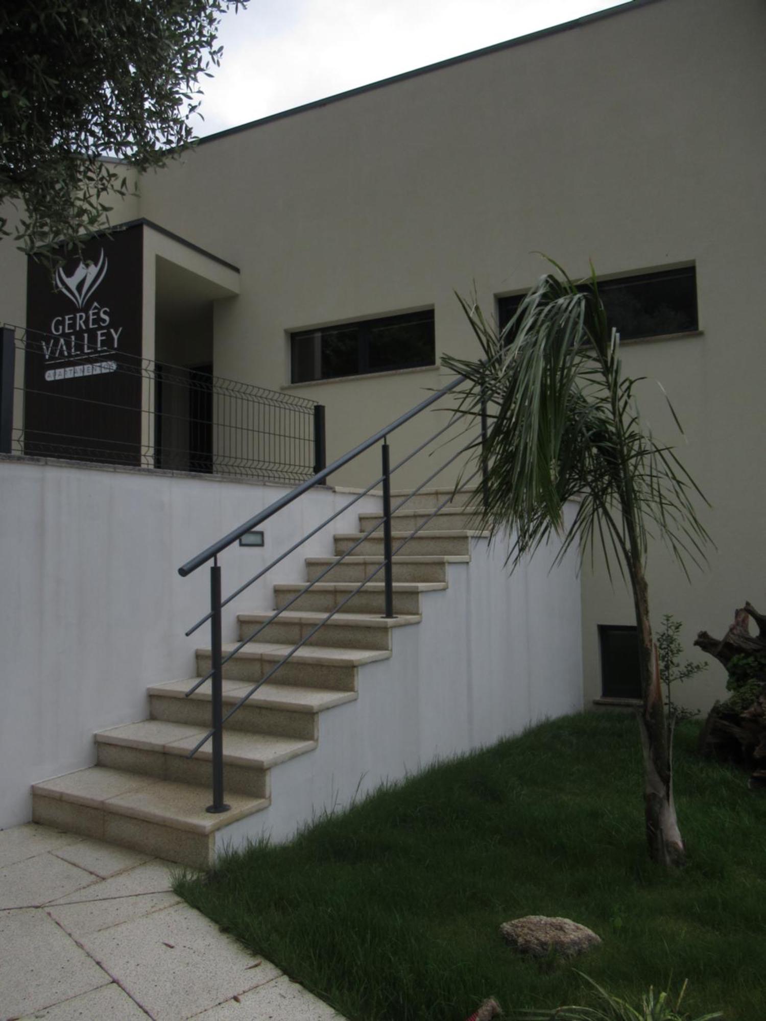 Valley Apartment *