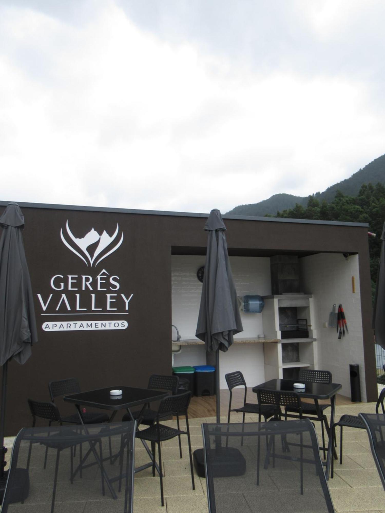 Valley Apartment *